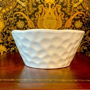Destinos SA Portuguese White Hammered Ceramic Serving Bowl